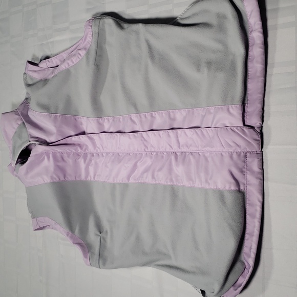 π§βπ10/10π§βπππCross Sweden vest size medium in light lilac ππ - Picture 4 of 12